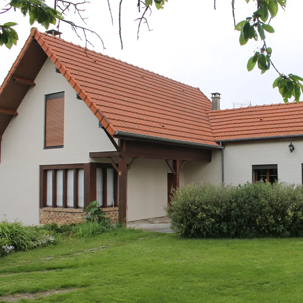 Bardage PVC extérieur Isocel Crépi - 154 mm x 4 m - Ambre Clair