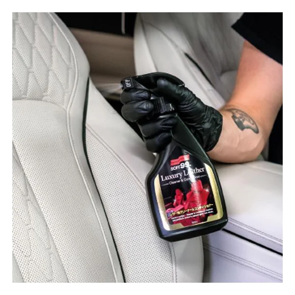 Nettoyant Cuir et Plastique LUXURY LEATHER 500ml - SOFT99